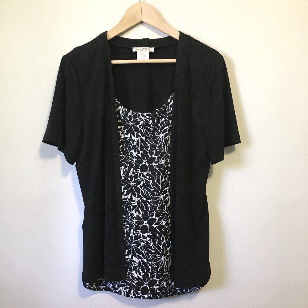 Tradition Made in Canada Black Open Ribbed SS Cardigan w/ Batik 2in1 Top M